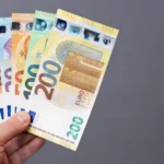 Shutterstock 2249253963