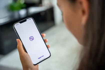 Shutterstock 2588722261