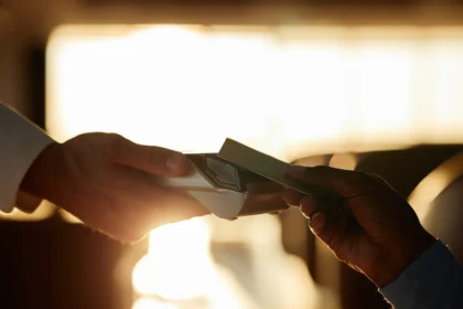 Atsiskaitymas kortele