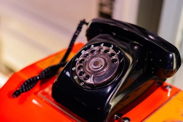 Senas telefonas