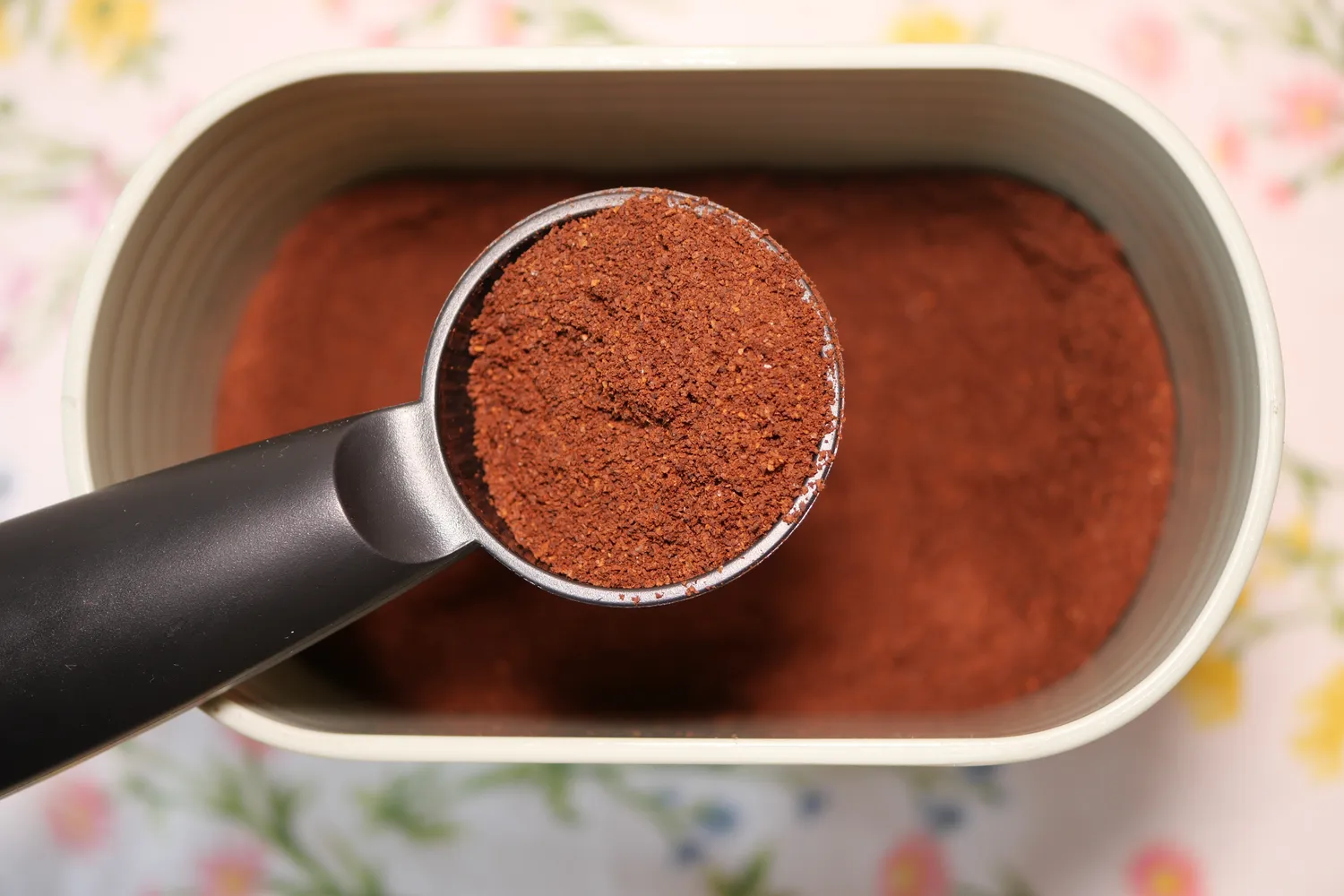 Kaip tinkamai laikyti kavą namuose