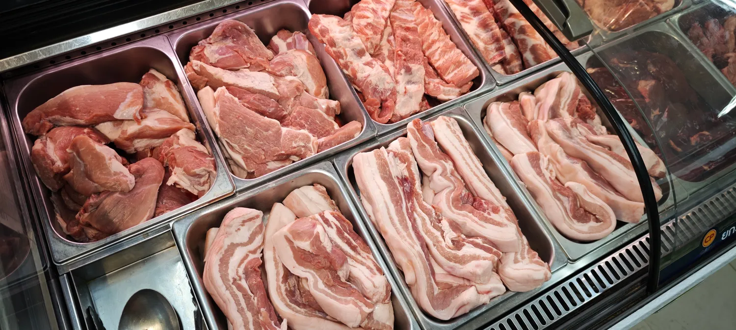 Mėsa parduotuvėje