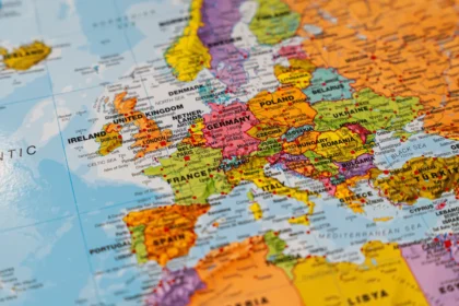 Europa / daily_creativity / Shutterstock.com