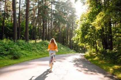 Shutterstock 2727400433