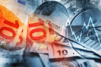 Finansinis horoskopas gegužei: vieniems pinigai lips prie rankų, kitiems teks skubiai stabdyti išlaidas