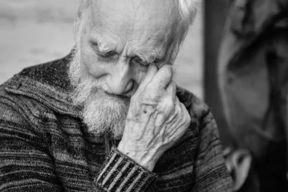 Kaip gyventi iki 100 metų / Raimonds Kalva LV / Shutterstock.com