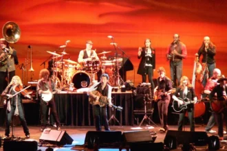 Bruce'as Springsteenas įėjo į istoriją kaip pirmasis amerikiečių muzikantas, apdovanotas prestižine Ivors akademijos stipendija