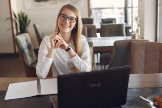Kaip išsirinkti geriausius anglų kalbos kursus internetu?