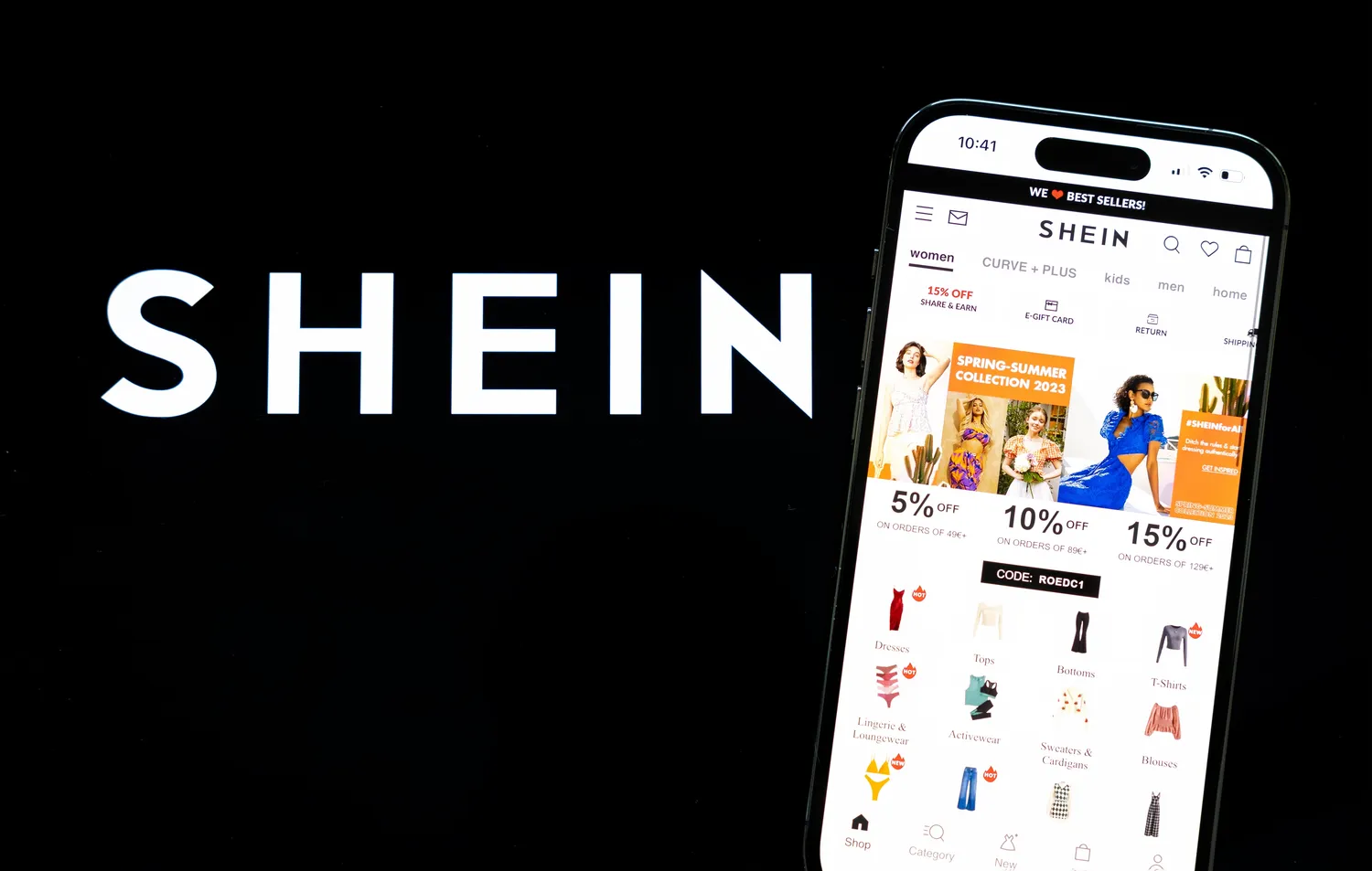 Shein / Kaspars Grinvalds / Shutterstock.com