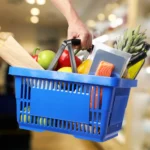 Kaimyninėje Latvijoje nuo liepos 1 d. pinga kasdieniai maisto produktai