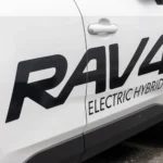 RAV4 / Azulblue / Shutterstock.com