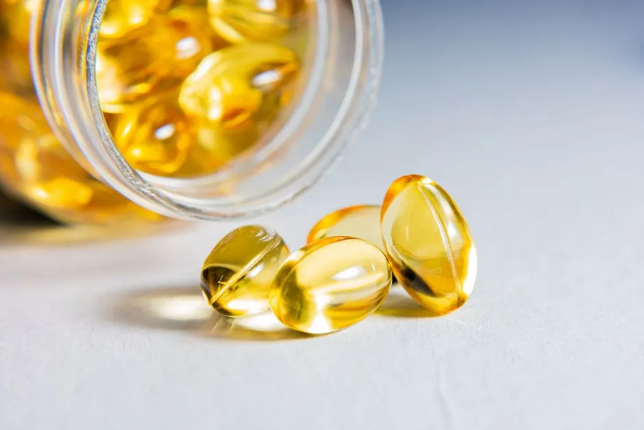 Kapsulė išgerta, o naudos mažiau: vitamino D nereikėtų nuryti paskubomis