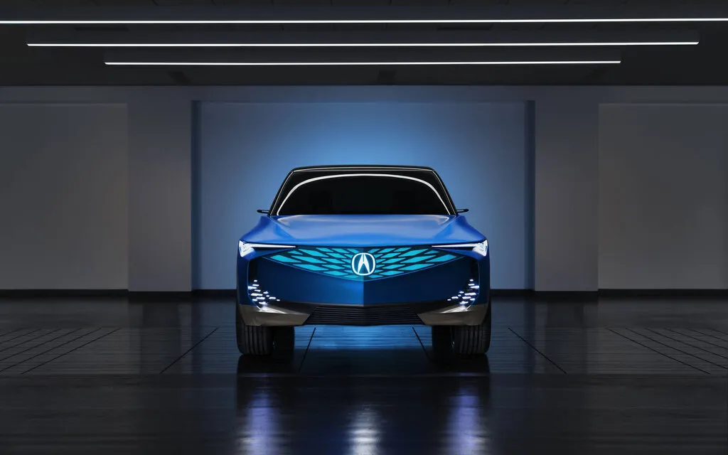 „Acura XL“