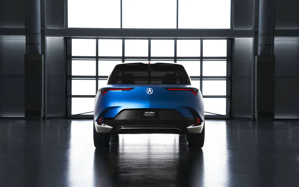 „Acura XL“