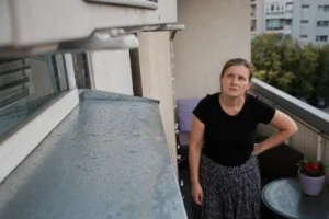 Kaimynas įsirengė kondicionierių, o vanduo laša ant jūsų palangės: vasaros patogumas kitiems tampa nervų išbandymu
