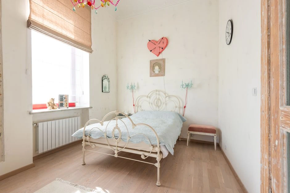 Tai padės išvengti bėdų ir išsaugoti laimę: kur namuose nereikėtų kabinti laikrodžio ir ar galima jį padovanoti