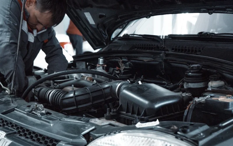 Kada keisti automobilio alyvą: ženklai, kad delsti jau gali būti brangu