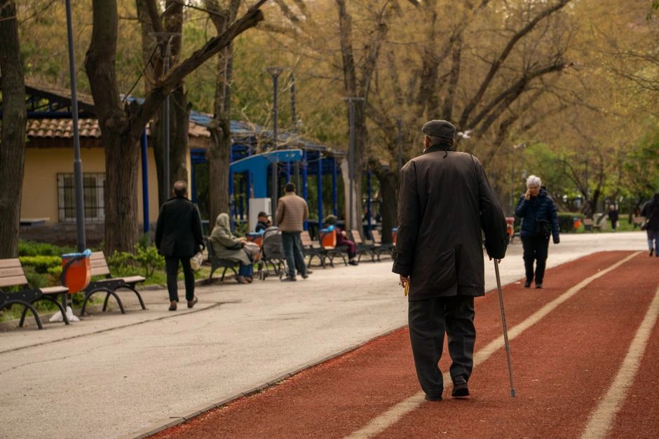 Dažna klaida gali sustiprinti senstančių sąnarių skausmą – jos išvengti paprasčiau