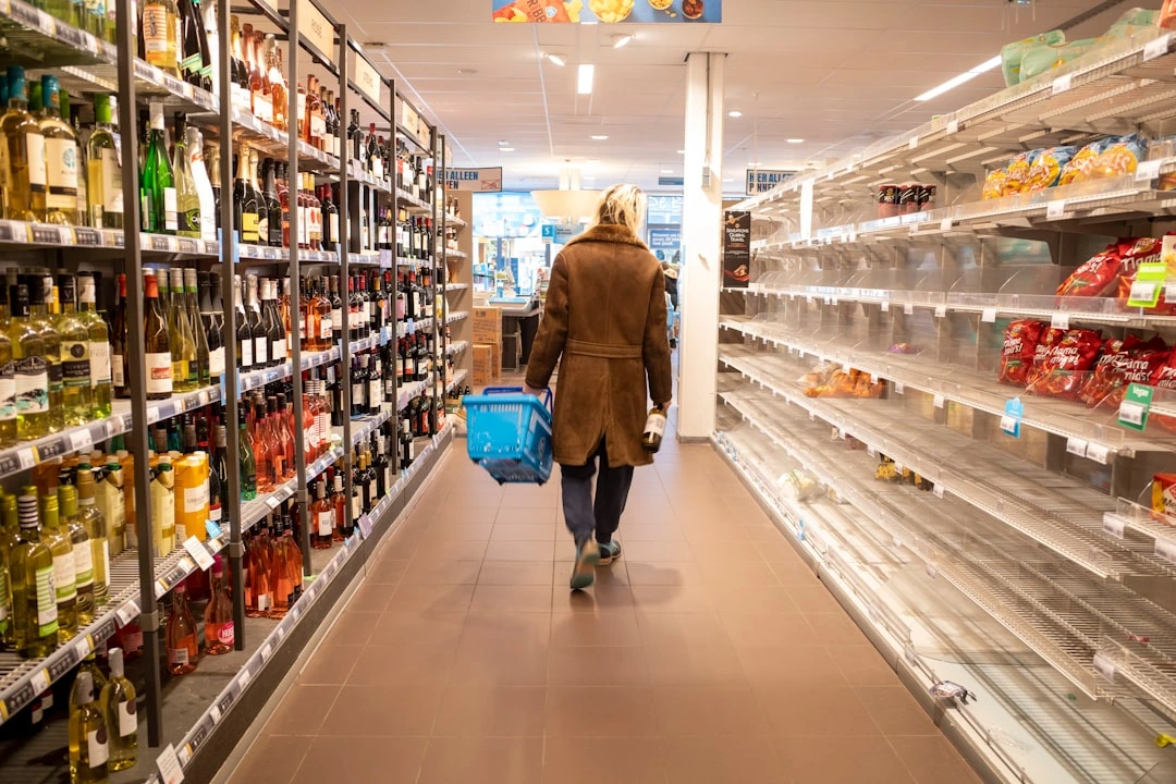 „Maxima“ parduotuvėje pastebėjau vagį ir sutrikau. Ką tokiu atveju daryti?