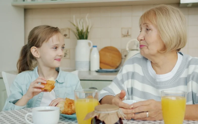 Livija sutiko prižiūrėti anūkus kasdien – po metų suprato nebegyvenanti savo gyvenimo