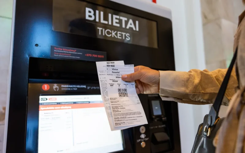 Kelionė traukiniu į Klaipėdą gali kainuoti mažiau