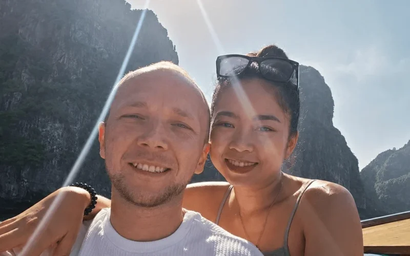 Kyle'as Campbellas ir jo sužadėtinė Kannika Masasai