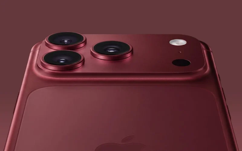 Naujieji iPhone 18