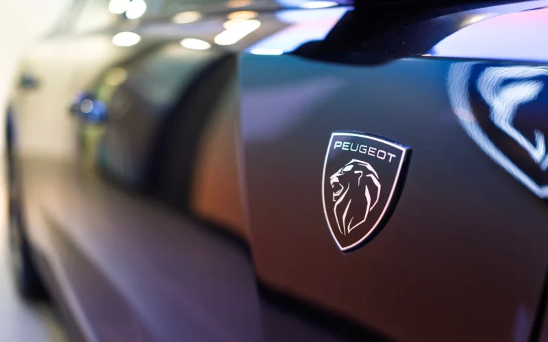 „Peugeot“ gatavo modeļu šturmēšanu: līdz 2030. gadam parādīsies pat 7 jauni automobiļi