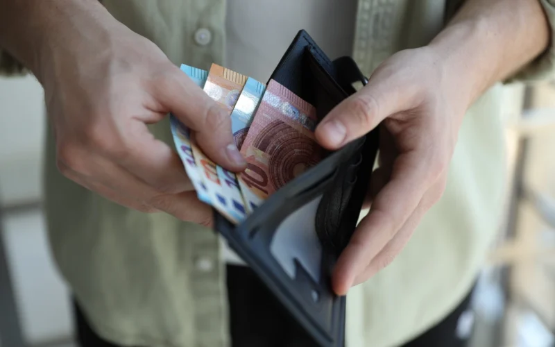 Uzņēmumu ienākuma nodokli palielināja, bet naudas var pietrūkt: kāpēc Lietuva pati pacēla latiņu pārāk augstu