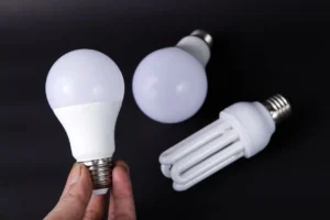 Nusipirkau „ekonomišką“ elektros LED lemputę ir po metų supratau, kad reikėjo imti brangesnę