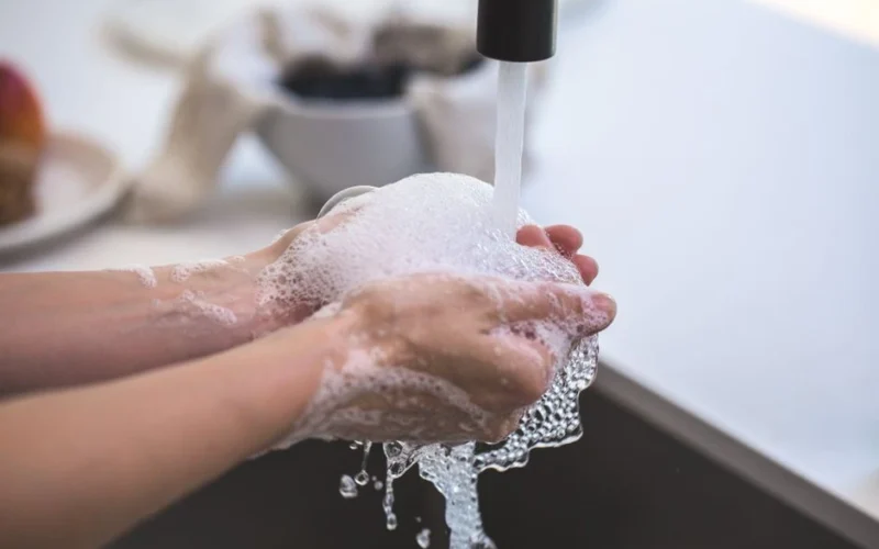 Kaip sumažinti riziką susirgti gripu: 5 paprasti įpročiai šaltajam sezonui