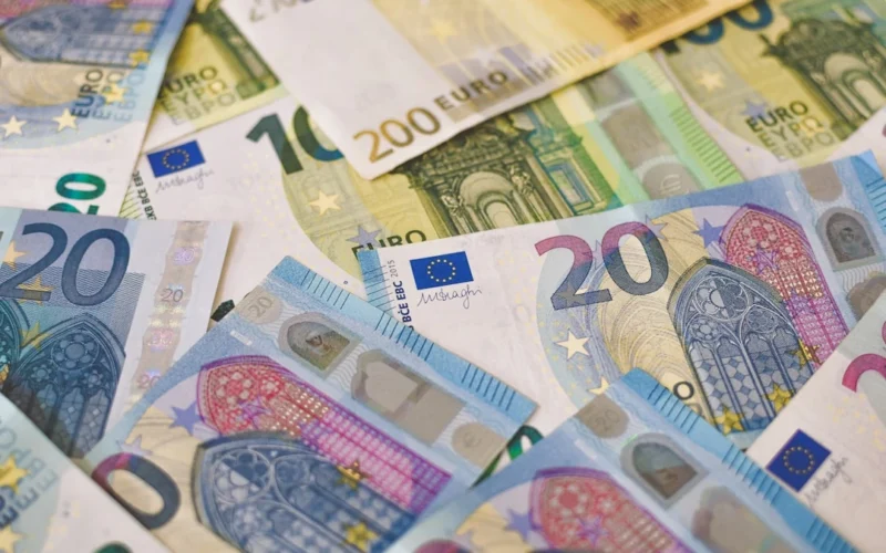 Finansinis horoskopas rugsėjo pabaigai: 4 Zodiako ženklams pinigai gali ateiti iš ten, iš kur visai nesitikėjo