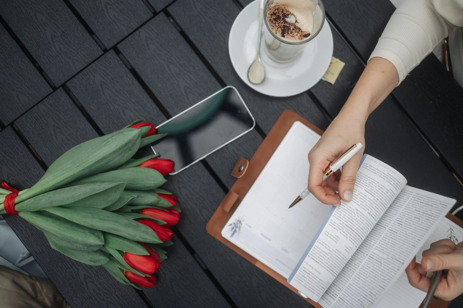 Sestdienas astroloģiskais kompass: kur novirzīt enerģiju 26. septembrī, lai nekļūdītos?