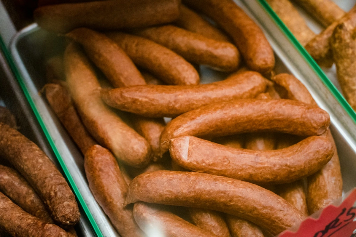 Vištienos dešrelėse aptikta salmonelių: „Rimi“ pirkėjai turi patikrinti įsigytą produktą