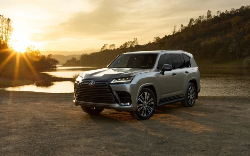 Lexus LX 2027
