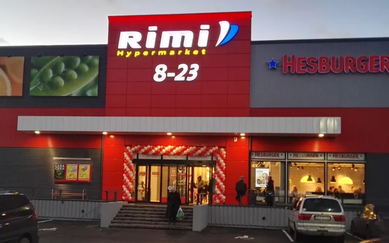 Latvijā „Rimi“ darba sludinājums izraisīja vētru: cilvēki jautā, vai ar šādu atalgojumu vispār vēl iespējams izdzīvot
