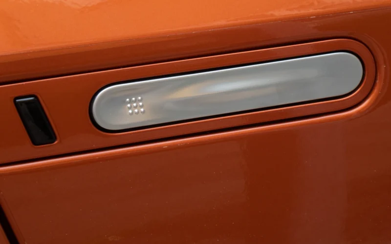 Paslėptos automobilių rankenos