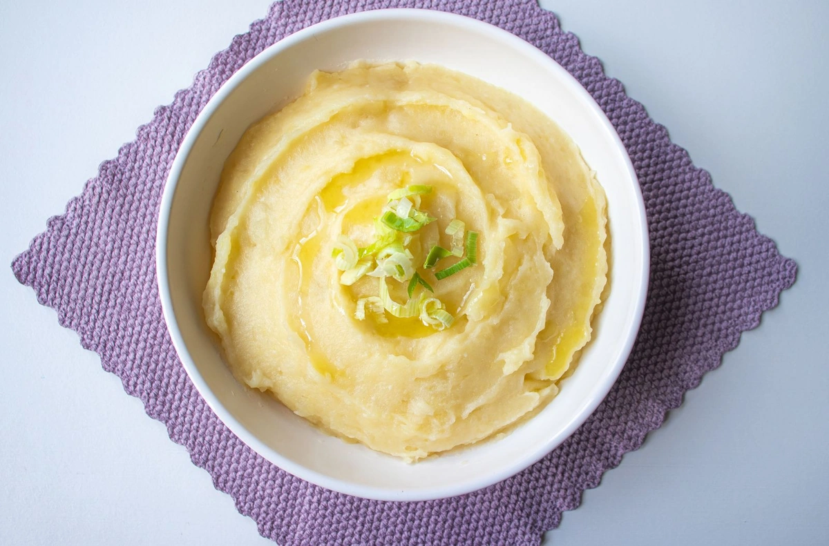 Mama visada į bulvių košę dėdavo vieną papildomą ingredientą: tik dabar supratau, kodėl košės skonis būdavo kitoks
