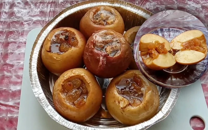 Kepti obuoliai su cinamonu