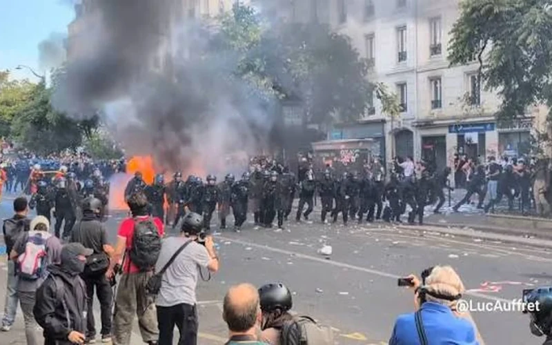Masiniai protestai Prancūzijoje