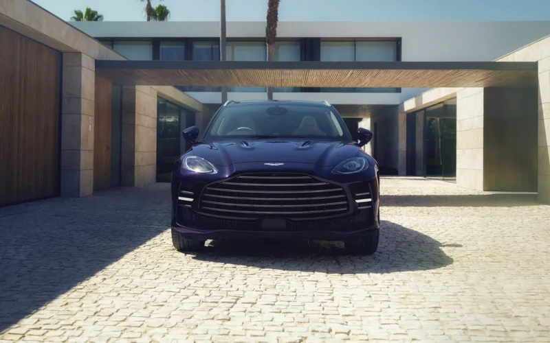 Aston Martin DBX GT