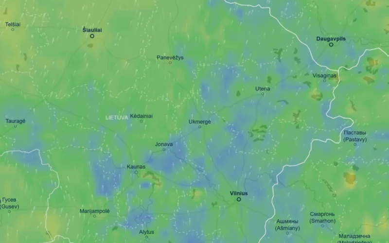 Pirmais ledus uz automašīnu stikliem 3. oktobrī: vai tā ir zīme, ka ziema atnāks agrāk?
