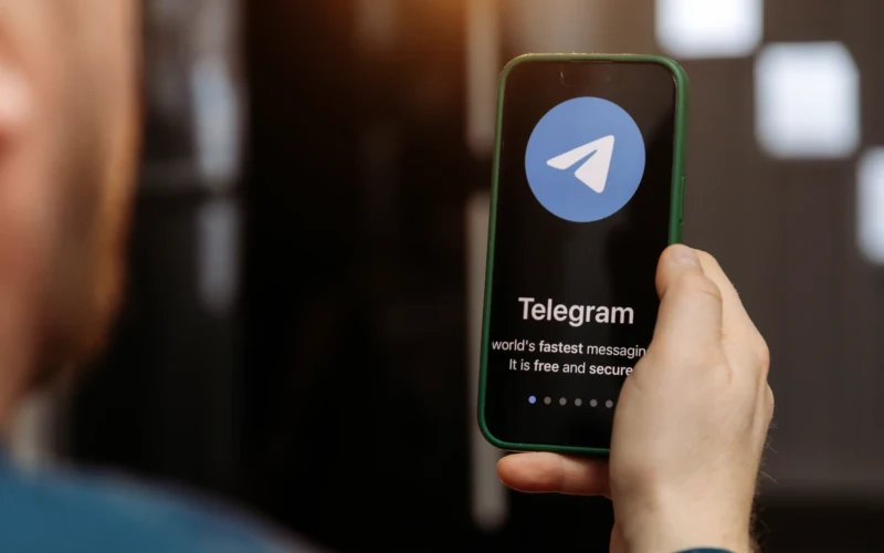 Skambutis per Telegram