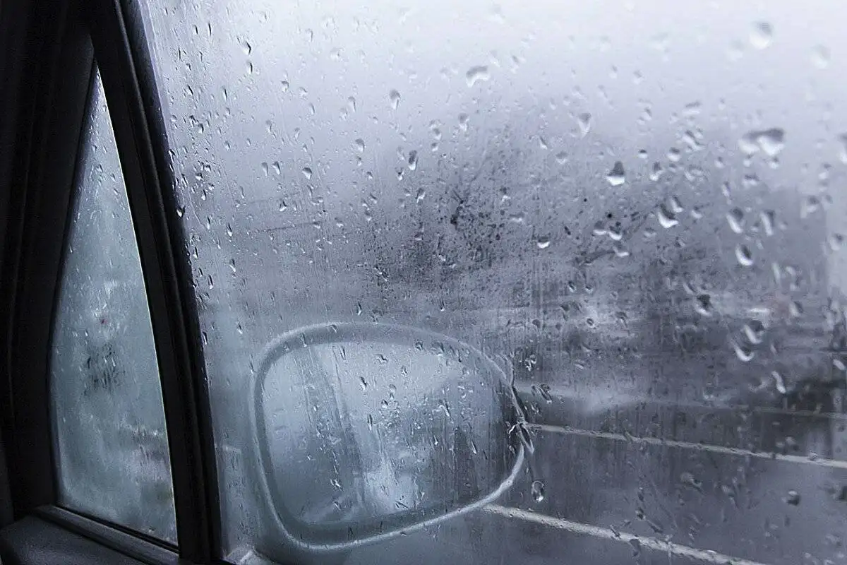 Aprasoję automobilio langai