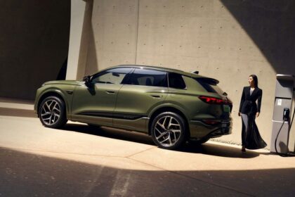 Audi Q6L e-tron 2