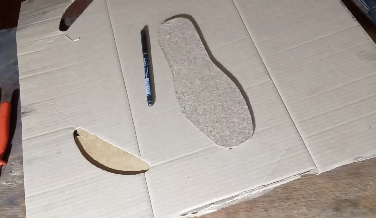 Kaip padaryti, kad pėdos nešaltų