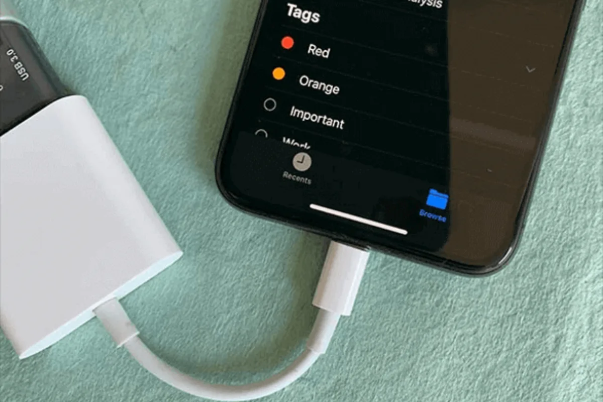 Kaip prijungti USB atmintinę prie išmaniojo telefono