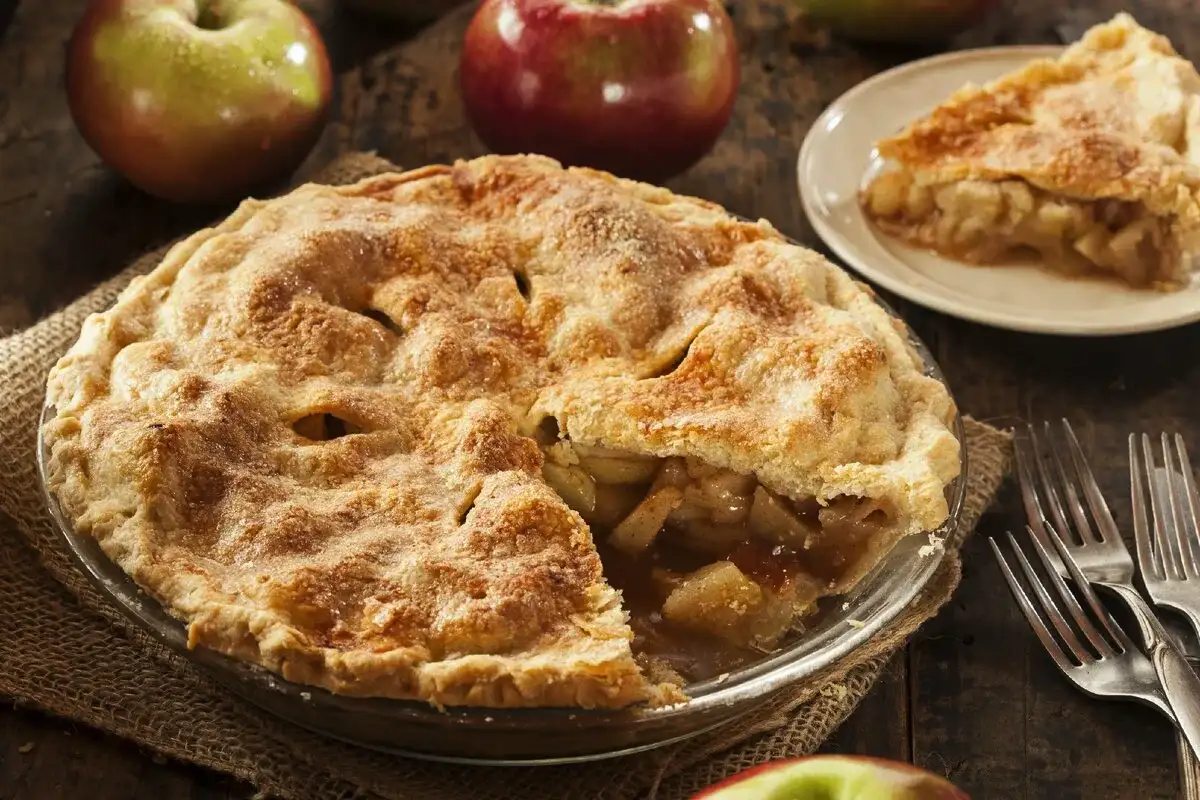 Kaip savo virtuvėje pasigaminti tobulą obuolių pyragą