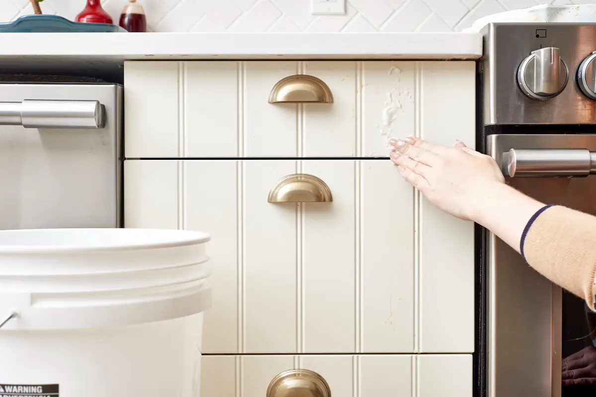 Kaip valyti spinteles