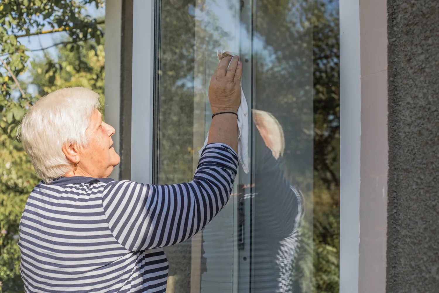 Močiutės metodas langams valyti